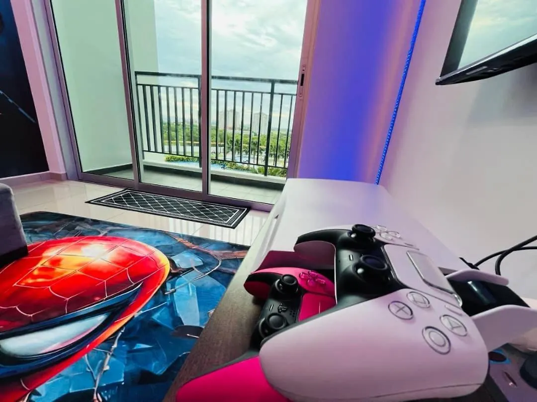 Marvel Themed Family Escape - Infinity Pool, Ps5, Indoor-Cinema With Balcony - M4 Διαμέρισμα Μπουκίτ Μερταχάμ